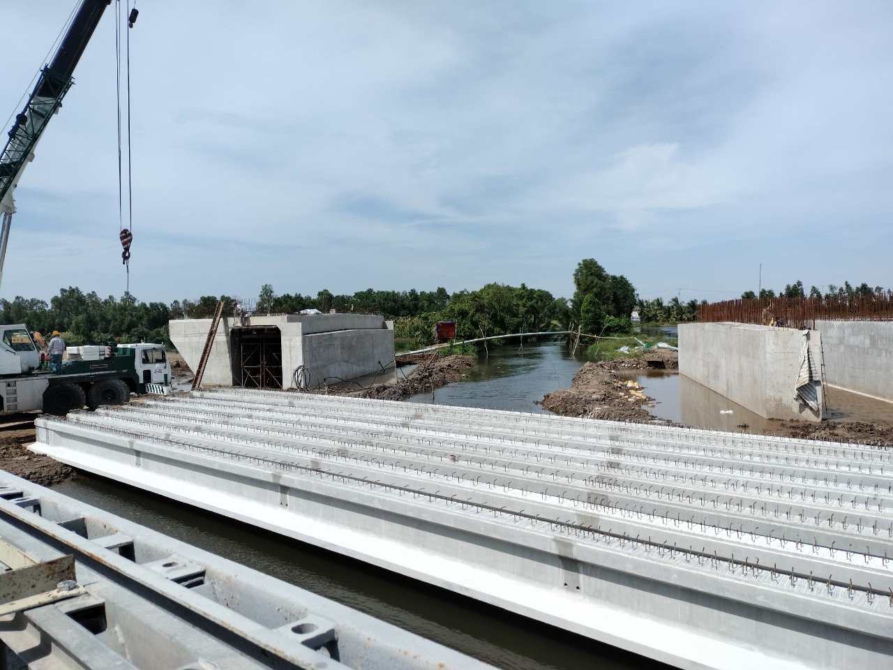 Gác Tết lo bứt tốc tiến độ cao tốc Bắc - Nam- Ảnh 8. Gác Tết lo bứt tốc tiến độ cao tốc Bắc - Nam- Ảnh 8.