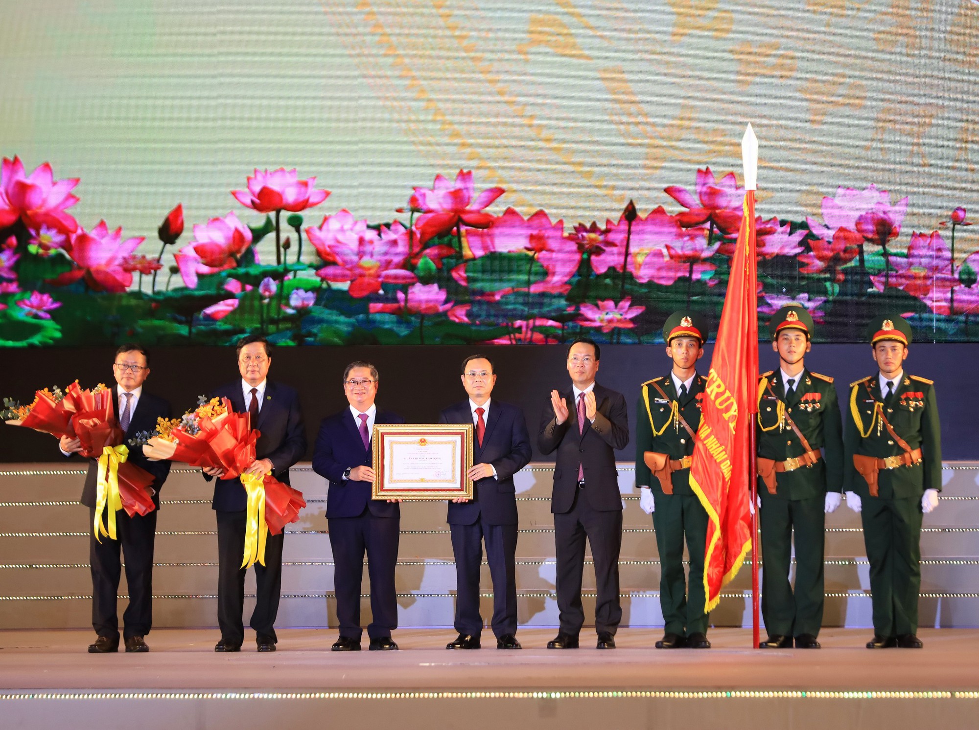 Chủ tịch nước gợi mở 5 nội dung để Cần Thơ ph&aacute;t triển- Ảnh 4.