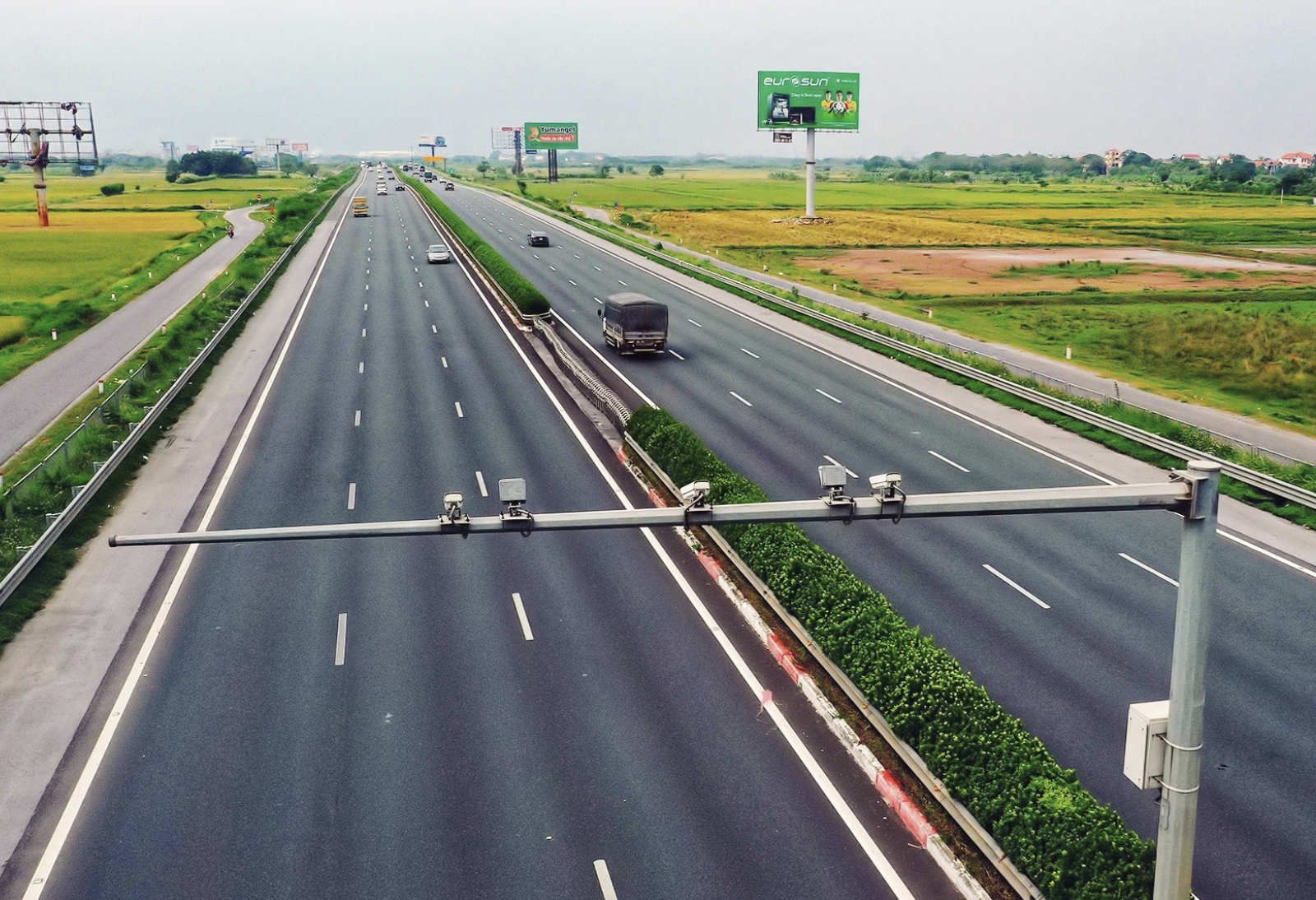 Giao th&ocirc;ng th&ocirc;ng minh tuyến cao tốc Cầu Giẽ - Ninh B&igrave;nh c&oacute; những hạng mục n&agrave;o? - Ảnh 1.