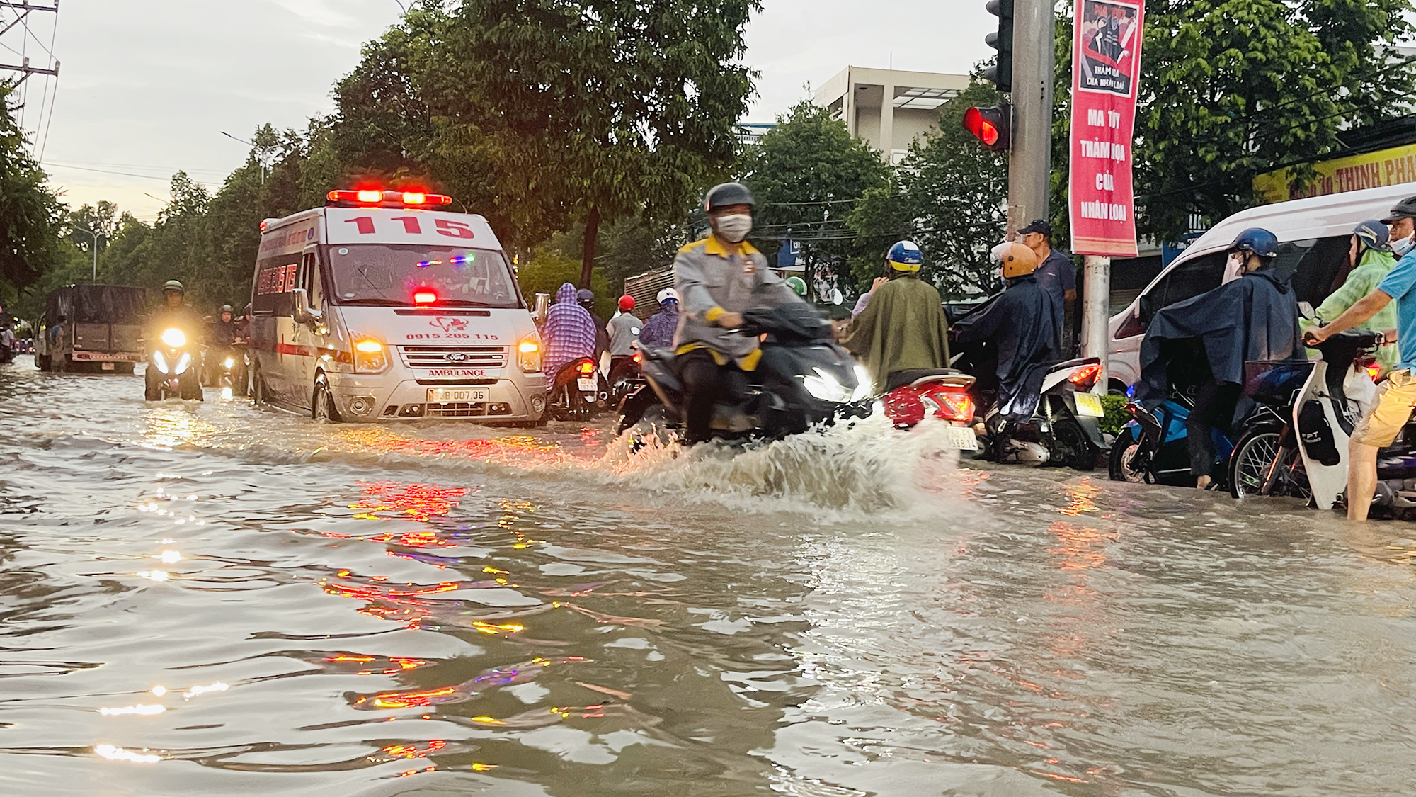 Đồng Nai: Những &ldquo;rốn ngập&rdquo; ở Bi&ecirc;n H&ograve;a khi n&agrave;o hết ngập? - Ảnh 2.