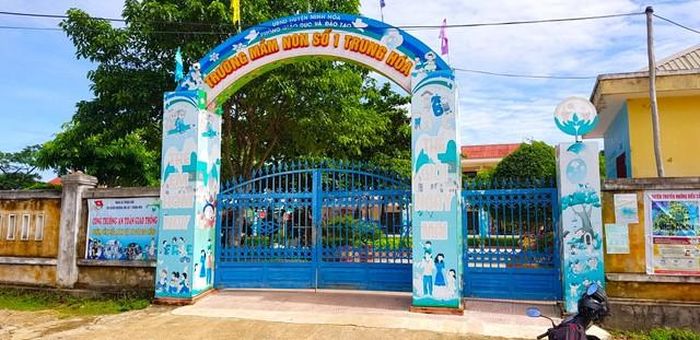 Đăng video đồi trụy, nữ hiệu ph&oacute; trường mầm non bị kỷ luật - Ảnh 1.