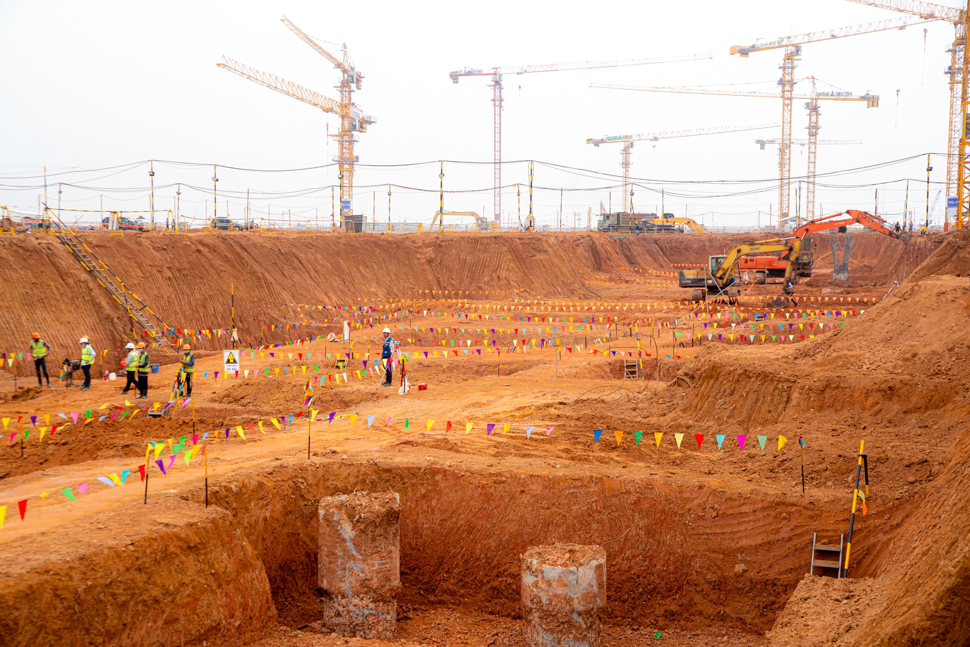 Nhà ga hành khách sân bay Long Thành có gì sau hơn 2 tháng thi công - Ảnh 12. Nhà ga hành khách sân bay Long Thành có gì sau hơn 2 tháng thi công - Ảnh 12.