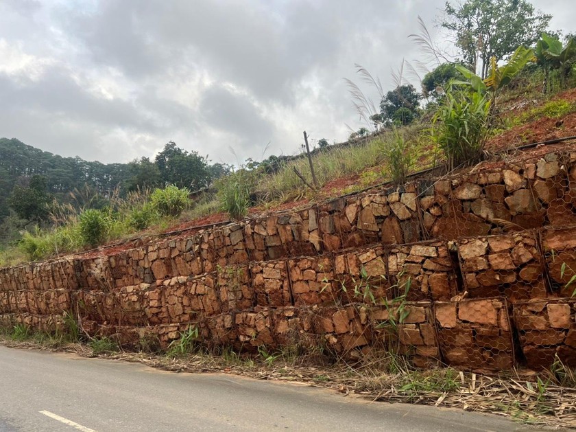 L&acirc;m Đồng bố tr&iacute; hơn 9 tỷ đồng khắc phục sạt lở đường giao th&ocirc;ng Khu du lịch hồ Tuyền L&acirc;m - Ảnh 1.