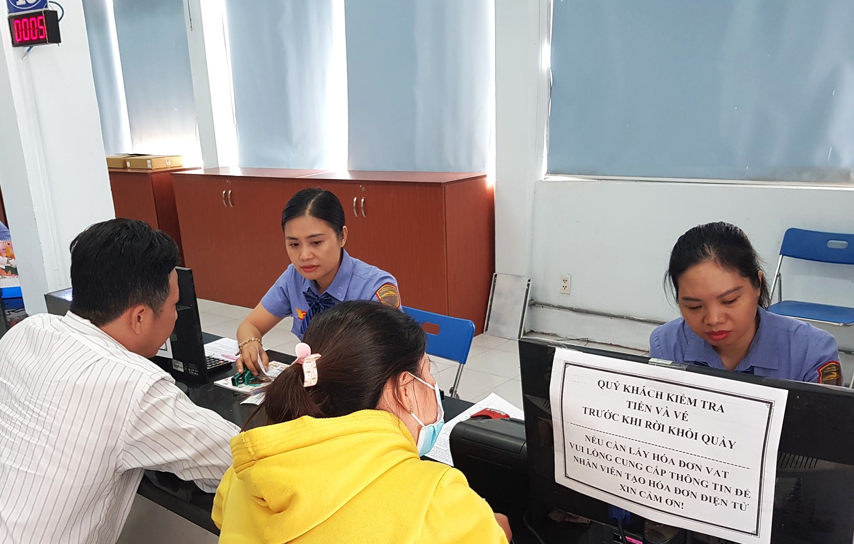 Đường sắt l&agrave;m thẻ kh&aacute;ch h&agrave;ng năm 2024 với c&aacute;c mức giảm gi&aacute; hấp dẫn - Ảnh 1.