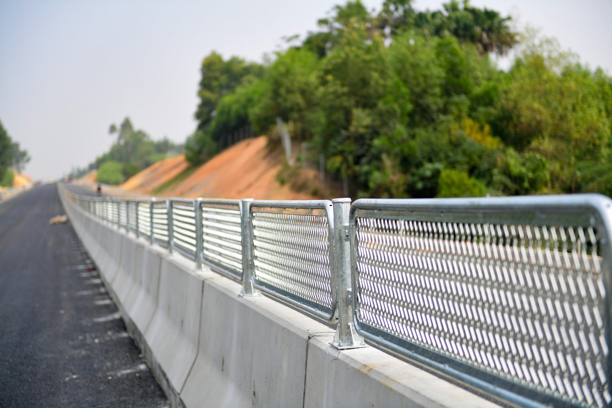 Hối hả c&aacute;n đ&iacute;ch cao tốc Tuy&ecirc;n Quang - Ph&uacute; Thọ - Ảnh 9.