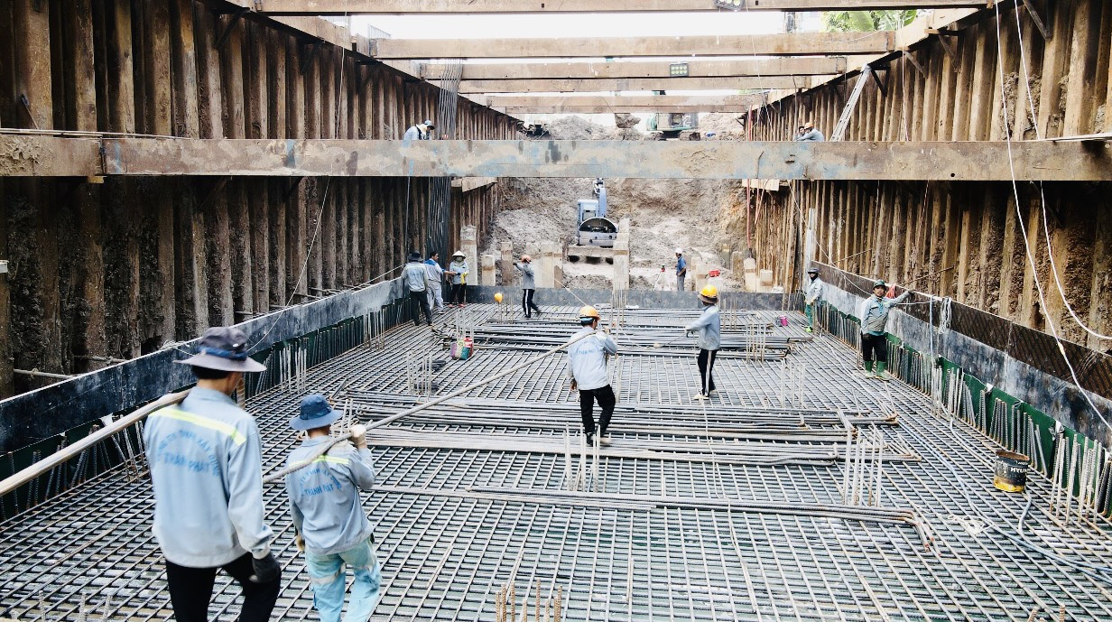 Những h&igrave;nh ảnh đầu ti&ecirc;n lộ diện hầm chui tr&ecirc;n tuyến đường xuy&ecirc;n s&acirc;n bay T&acirc;n Sơn Nhất  - Ảnh 5.