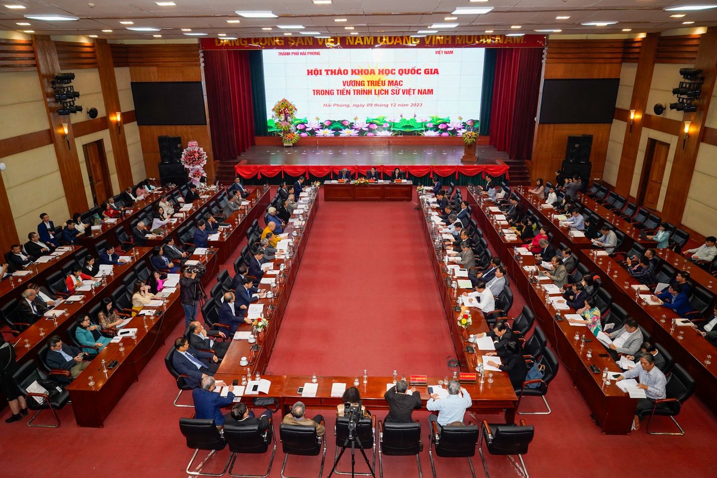 Vai tr&ograve; lịch sử của Vương triều nh&agrave; Mạc trong tiến tr&igrave;nh lịch sử Việt Nam  - Ảnh 1.
