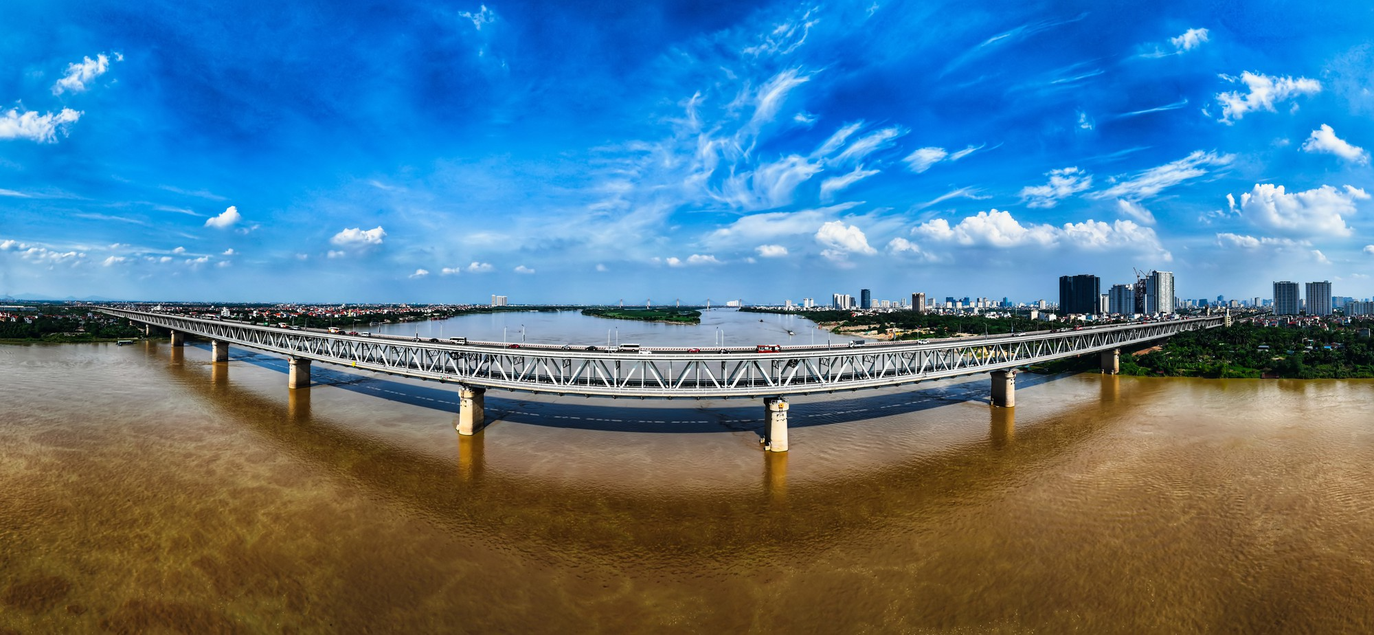 Chuyện &iacute;t biết về c&acirc;y cầu 3 triệu USD bắc qua s&ocirc;ng Hồng - Ảnh 1.