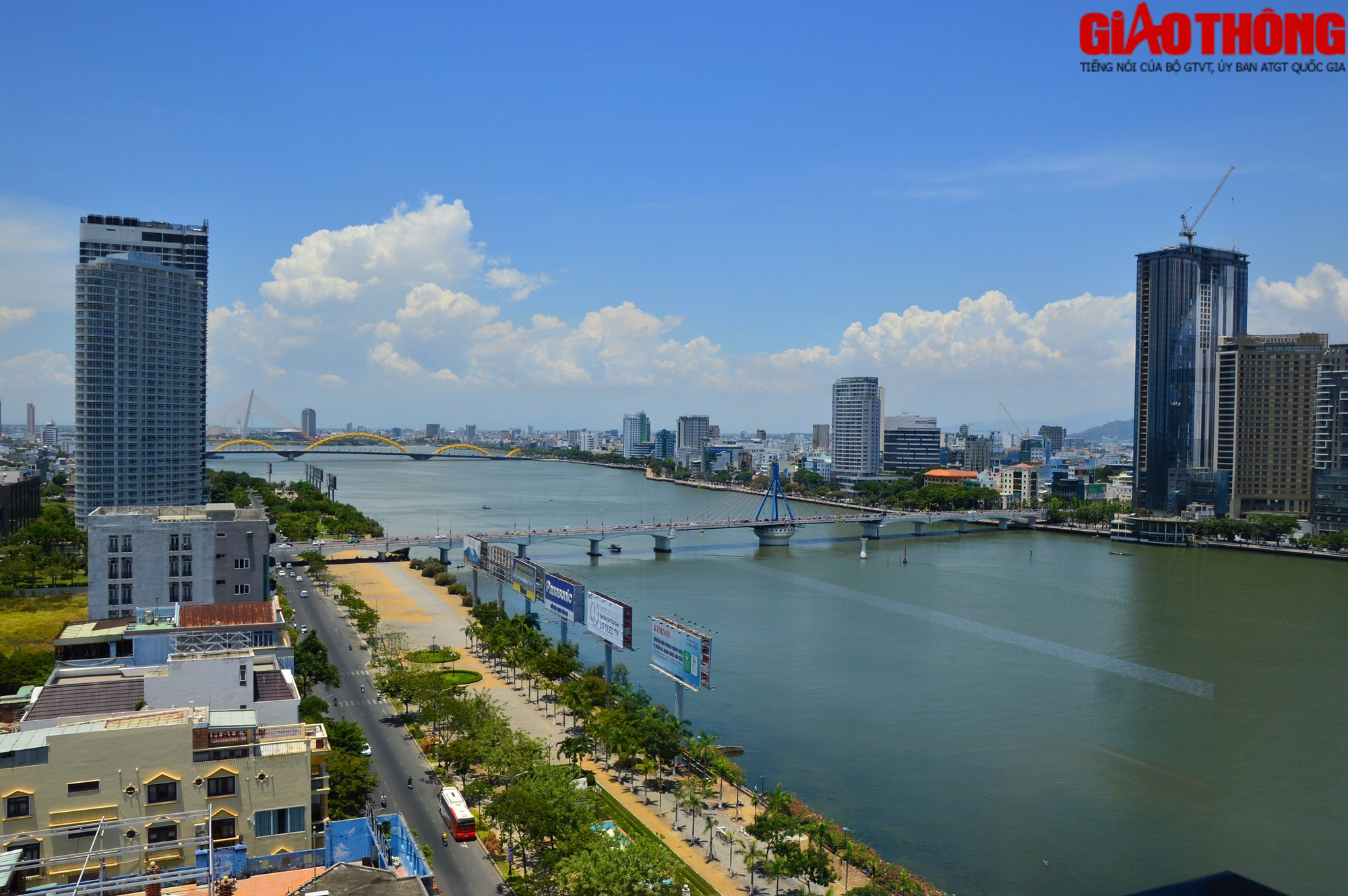 Độc đ&aacute;o những c&acirc;y cầu bắc qua s&ocirc;ng H&agrave;n - Ảnh 6.