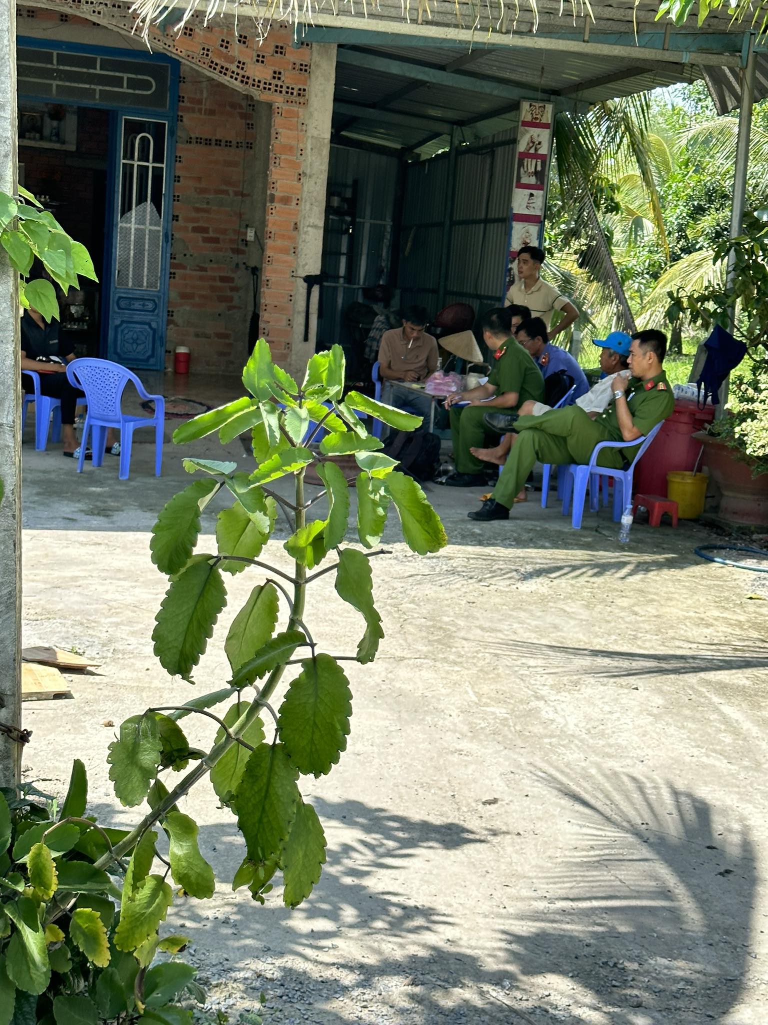  Bị đ&acirc;m hơn 30 nh&aacute;t dao, nam thanh ni&ecirc;n ở Long An tho&aacute;t chết  - Ảnh 1.