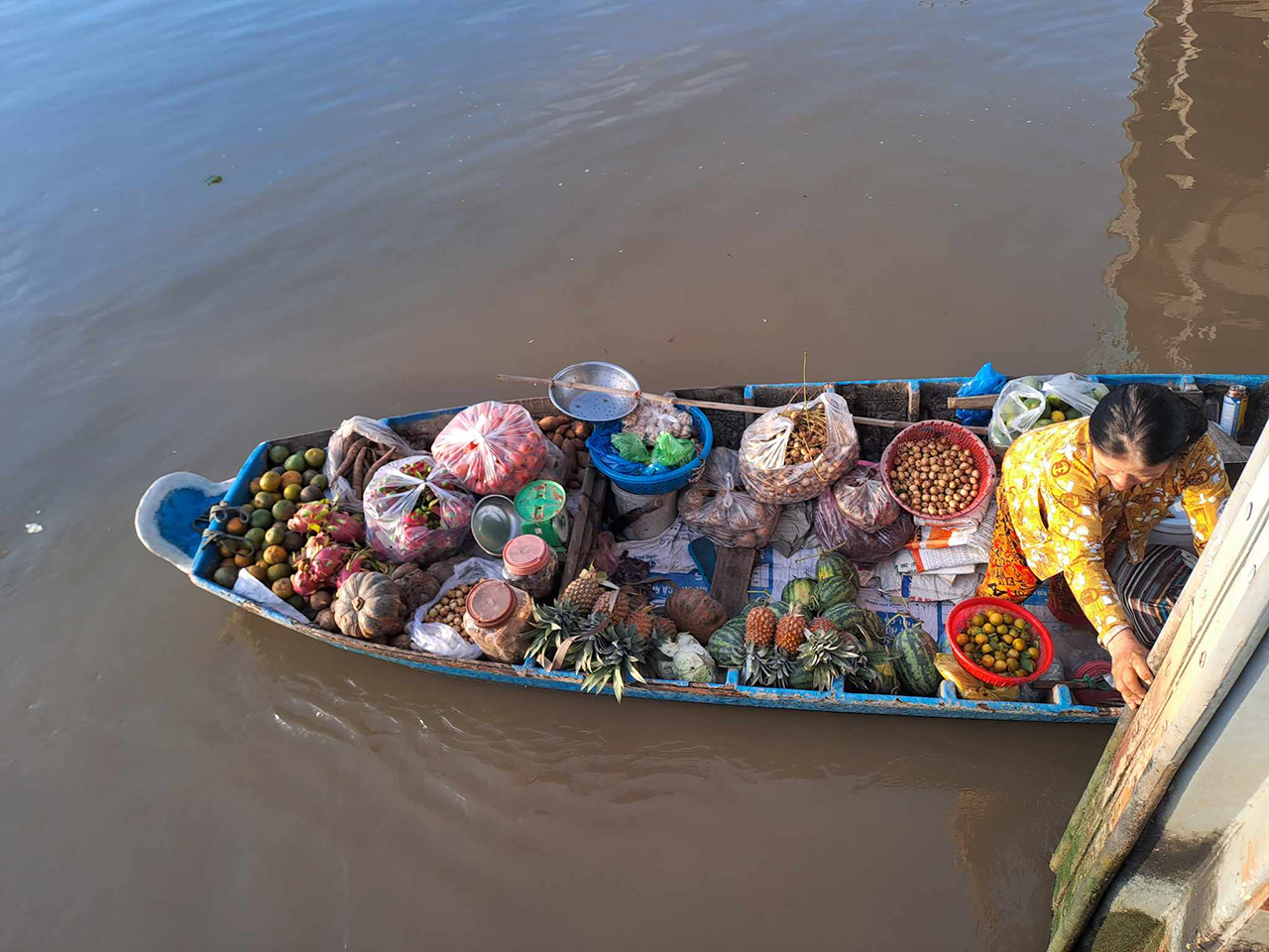 Chợ nổi nức tiếng T&acirc;y Đ&ocirc; ch&igrave;m dần v&agrave;o k&yacute; ức  - Ảnh 3.