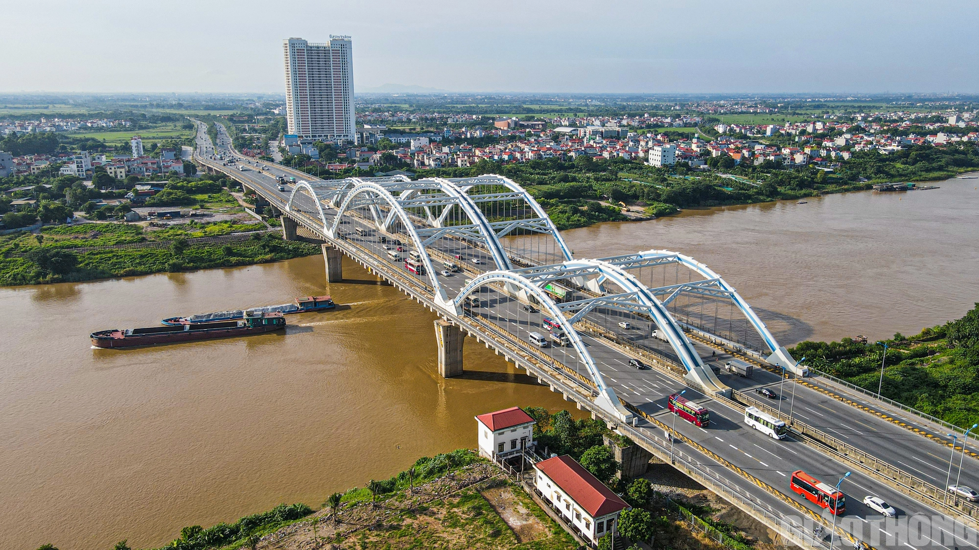 Những c&acirc;y c&acirc;u biểu tượng ở H&agrave; Nội - Ảnh 42.