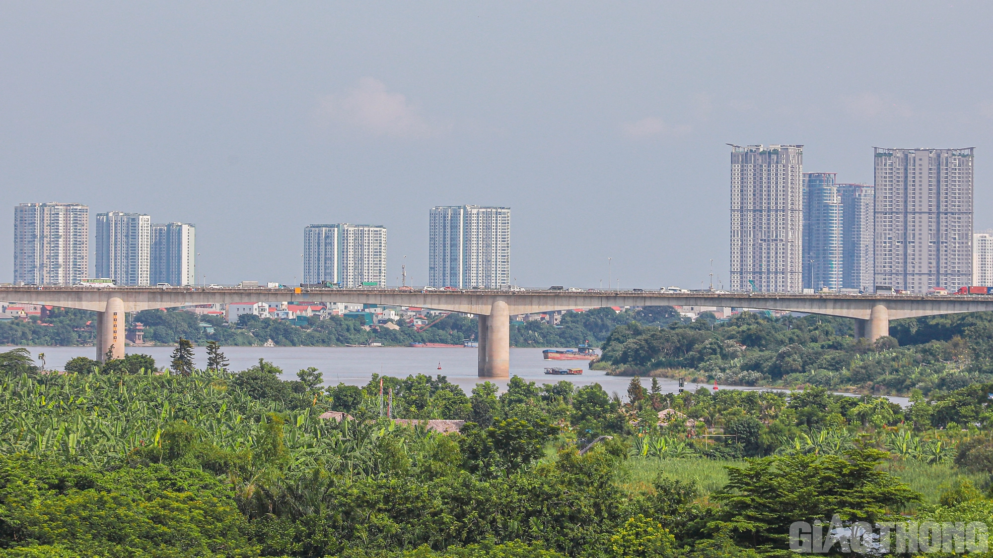 Những c&acirc;y c&acirc;u biểu tượng ở H&agrave; Nội - Ảnh 37.