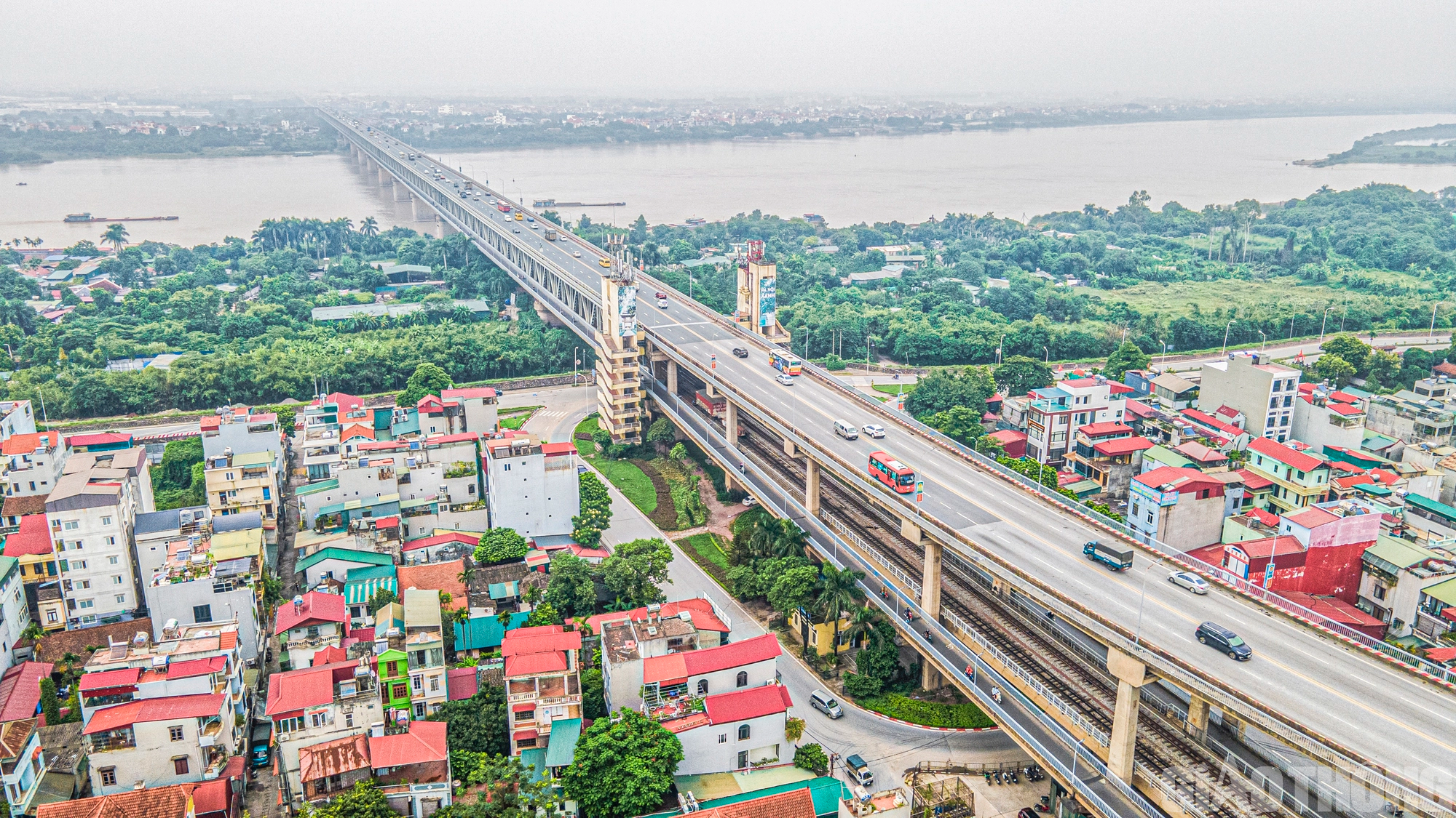 Những c&acirc;y c&acirc;u biểu tượng ở H&agrave; Nội - Ảnh 14.