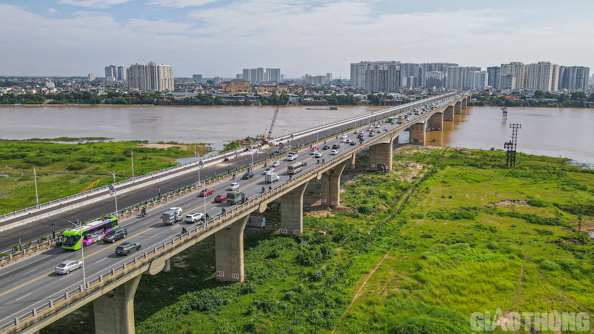 Những c&acirc;y c&acirc;u biểu tượng ở H&agrave; Nội - Ảnh 30.