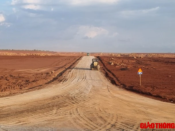 Đại c&ocirc;ng trường s&acirc;n bay Long Th&agrave;nh trước giờ khởi c&ocirc;ng hai &ldquo;si&ecirc;u&rdquo; g&oacute;i thầu hơn 42.000 tỷ - Ảnh 5.
