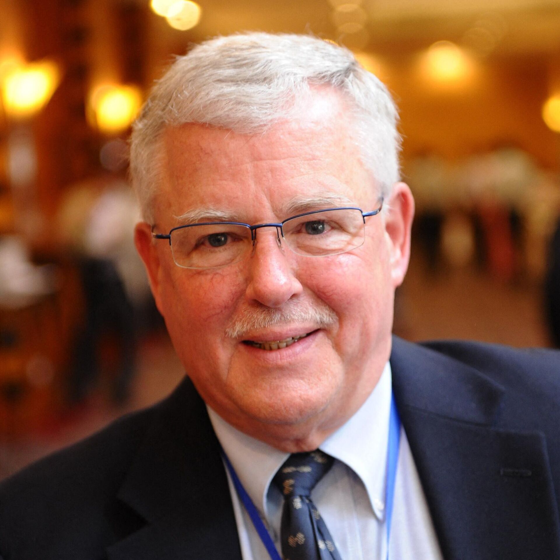 Giáo sư Carl Thayer: Quan hệ Việt Nam – Hoa Kỳ là hình mẫu về "cách chơi với nước lớn" - Ảnh 2. Giáo sư Carl Thayer: Quan hệ Việt Nam – Hoa Kỳ là hình mẫu về "cách chơi với nước lớn" - Ảnh 2.