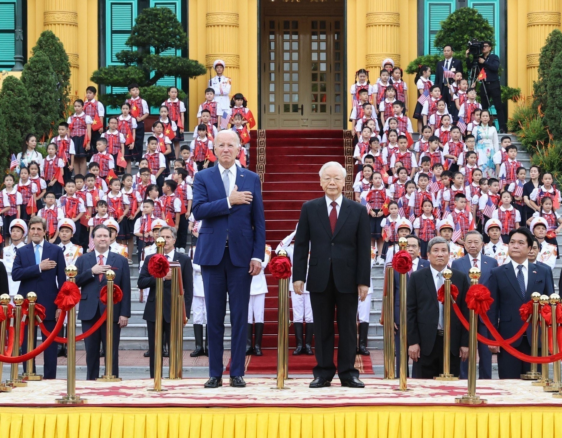 Những nỗ lực chưa từng c&oacute; khi chuẩn bị chuyến thăm của &ocirc;ng Joe Biden tới Việt Nam - Ảnh 1.