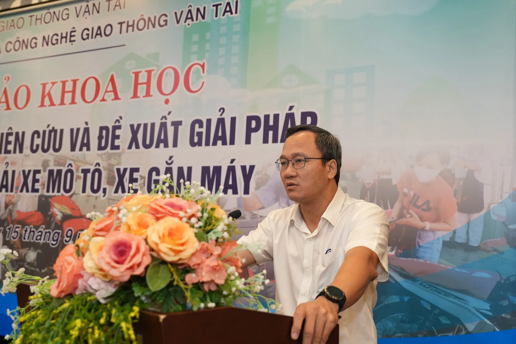 Cấp thiết kiểm so&aacute;t kh&iacute; thải m&ocirc; t&ocirc;, xe gắn m&aacute;y - Ảnh 6.