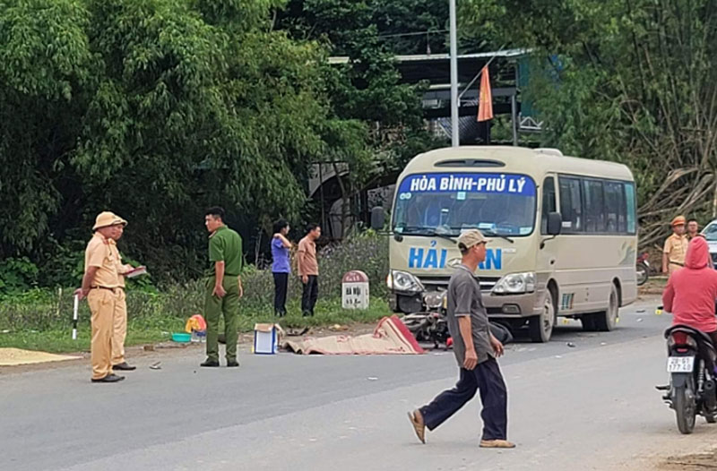 Tin tức tai nạn giao th&ocirc;ng mới nhất ng&agrave;y h&ocirc;m nay 17/9/2023 - Ảnh 2.