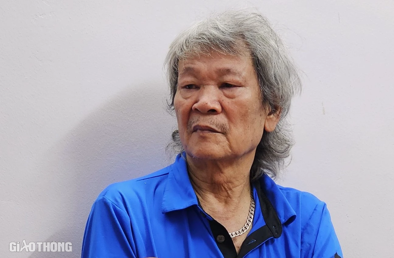 Nỗi đau của cặp vợ chồng bảo vệ trong vụ cháy chung cư mini Khương Hạ - Ảnh 1. Nỗi đau của cặp vợ chồng bảo vệ trong vụ cháy chung cư mini Khương Hạ - Ảnh 1.