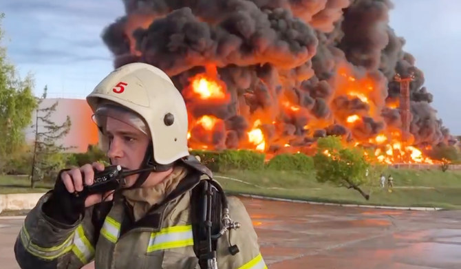 UAV Ukraine li&ecirc;n tiếp tấn c&ocirc;ng Nga từ nhiều hướng - Ảnh 1.