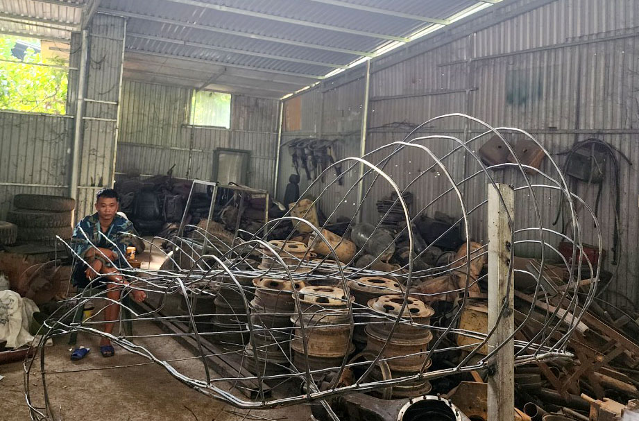 Ng&agrave;y đi l&agrave;m ruộng, tối về đi rước đ&egrave;n lồng lớn nhất nước ở Tuy&ecirc;n Quang - Ảnh 13.