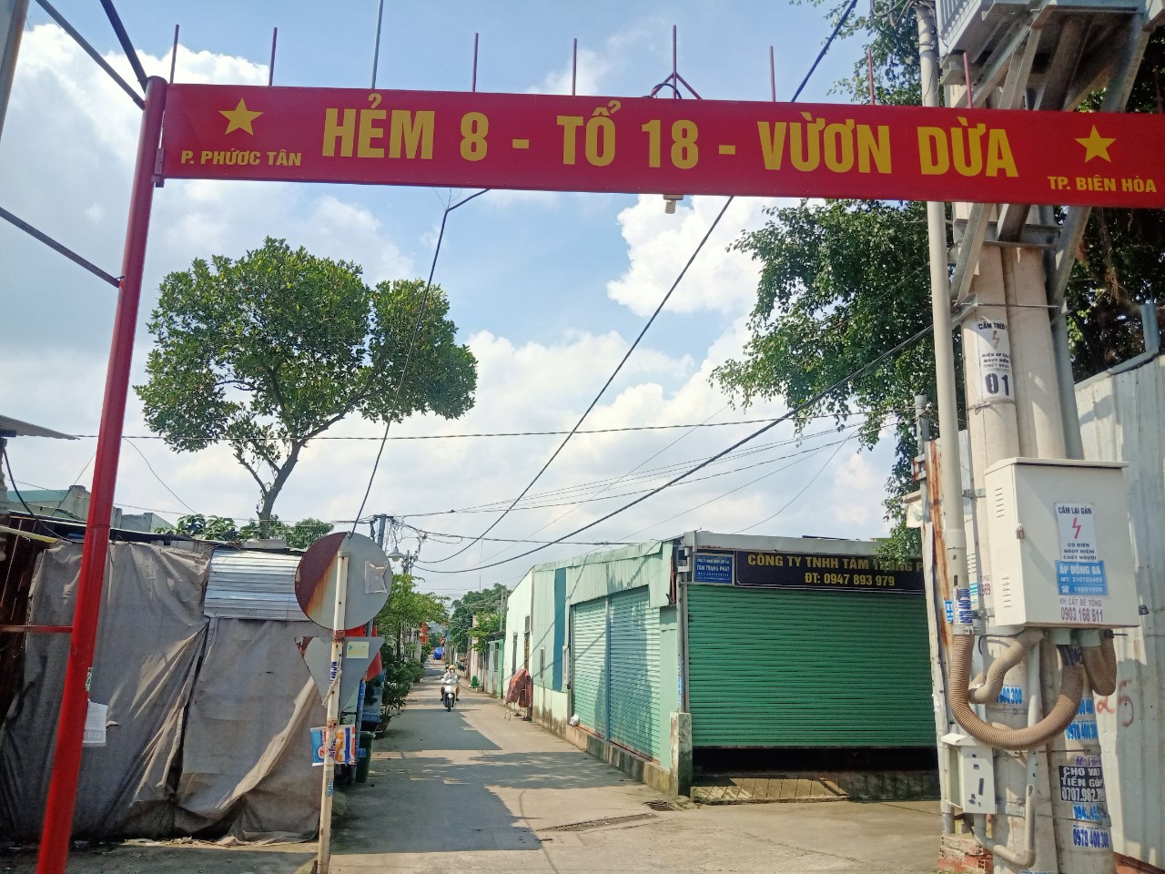 Đồng Nai: X&acirc;y dựng cao tốc Bi&ecirc;n Ho&agrave; - Vũng T&agrave;u ph&aacute;t hiện 700 căn nh&agrave; giấy tay, x&acirc;y chui tại Phước T&acirc;n - Ảnh 1.