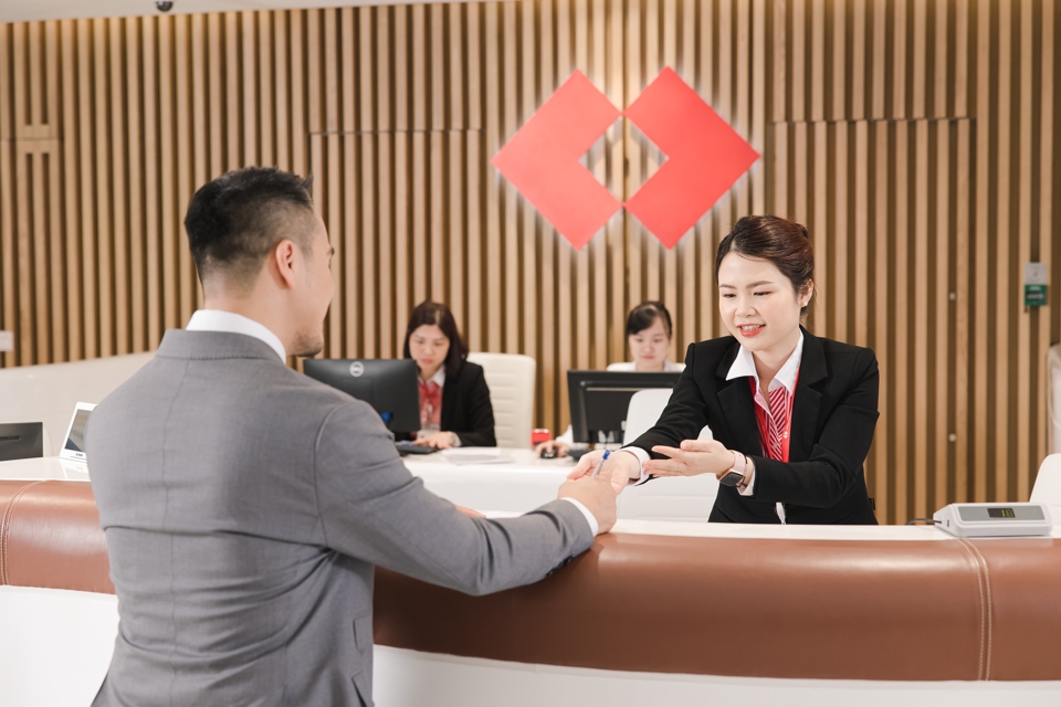 Techcombank v&agrave; gi&aacute; trị vượt thời gian từ bản lĩnh của &ldquo;người ti&ecirc;n phong&rdquo; số h&oacute;a ng&agrave;nh ng&acirc;n h&agrave;ng - Ảnh 1.