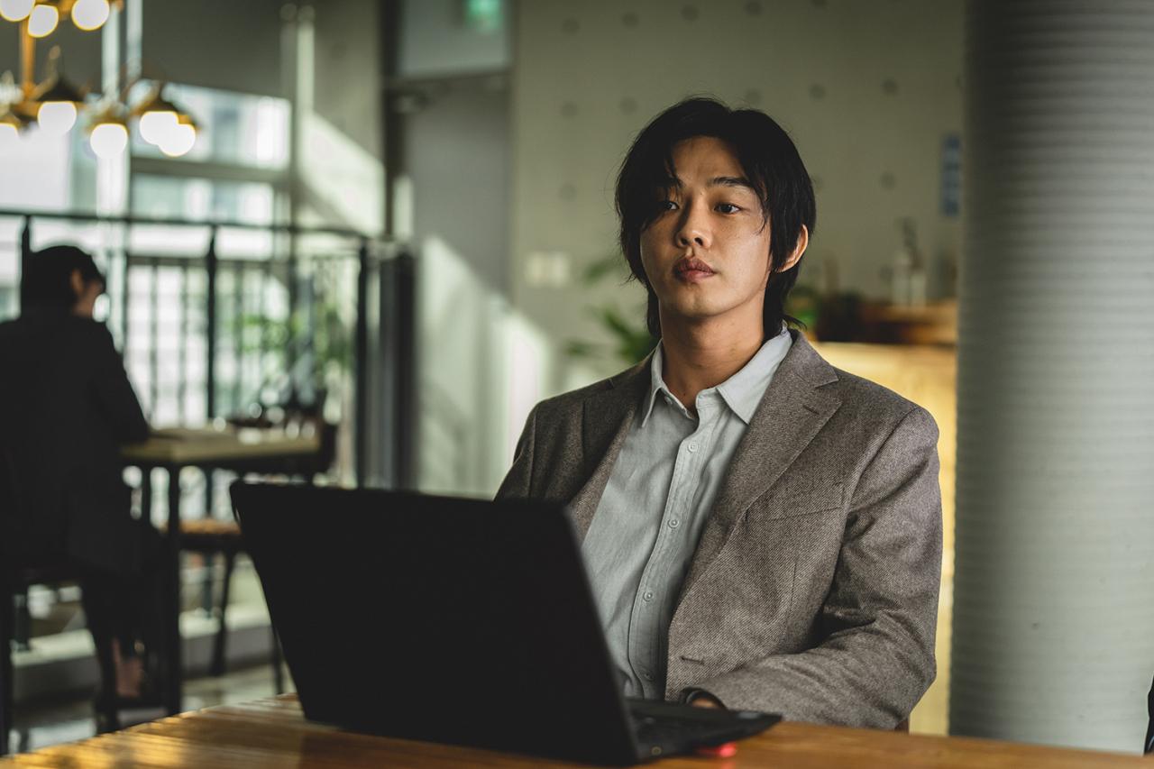 Cảnh s&aacute;t tiếp tục y&ecirc;u cầu bắt giữ Yoo Ah In - Ảnh 2.