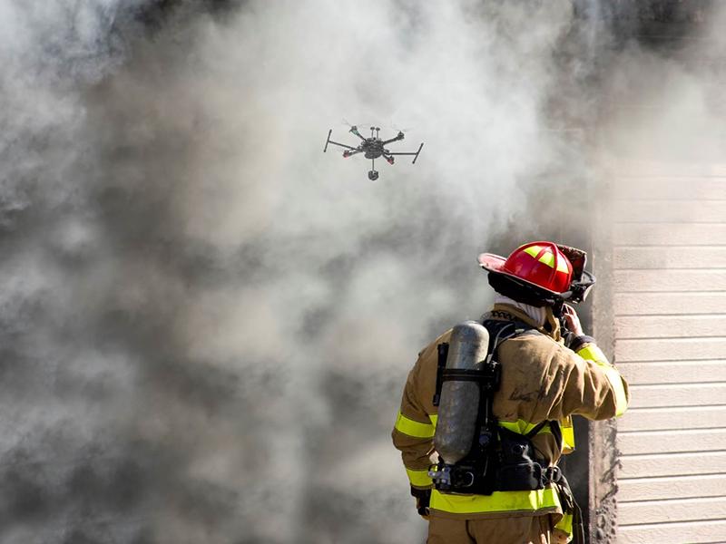Đ&atilde; tới l&uacute;c n&ecirc;n trang bị "c&aacute;nh tay nối d&agrave;i" cho lực lượng ph&ograve;ng ch&aacute;y v&agrave; chữa ch&aacute;y? - Ảnh 3.