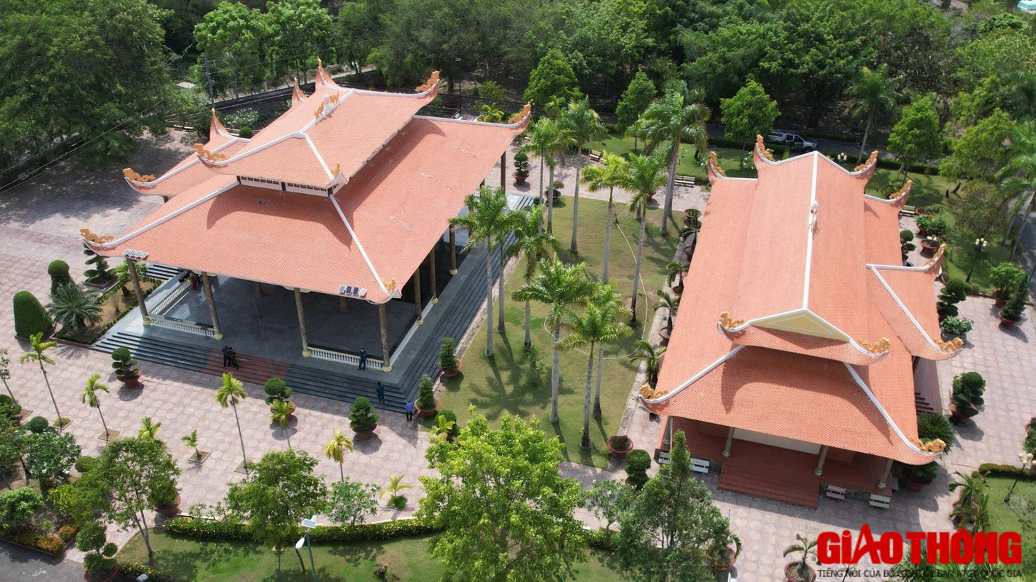 H&agrave;ng ng&agrave;n người d&acirc;n ở Bạc Li&ecirc;u d&acirc;ng hương tưởng niệm B&aacute;c ng&agrave;y tết Độc lập - Ảnh 3.