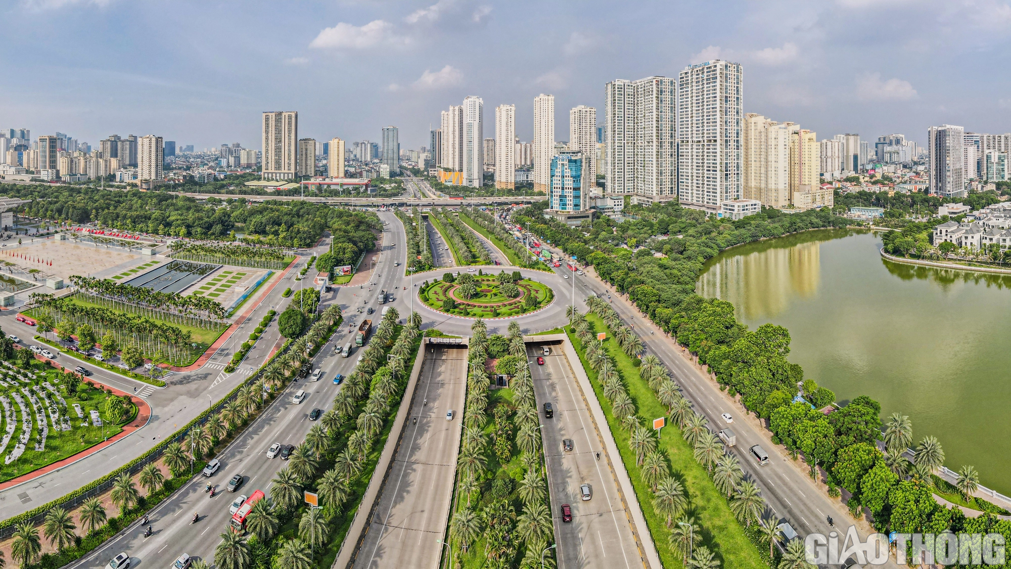 Ngắm những n&uacute;t giao th&ocirc;ng hiện đại của Thủ đ&ocirc; - Ảnh 11.