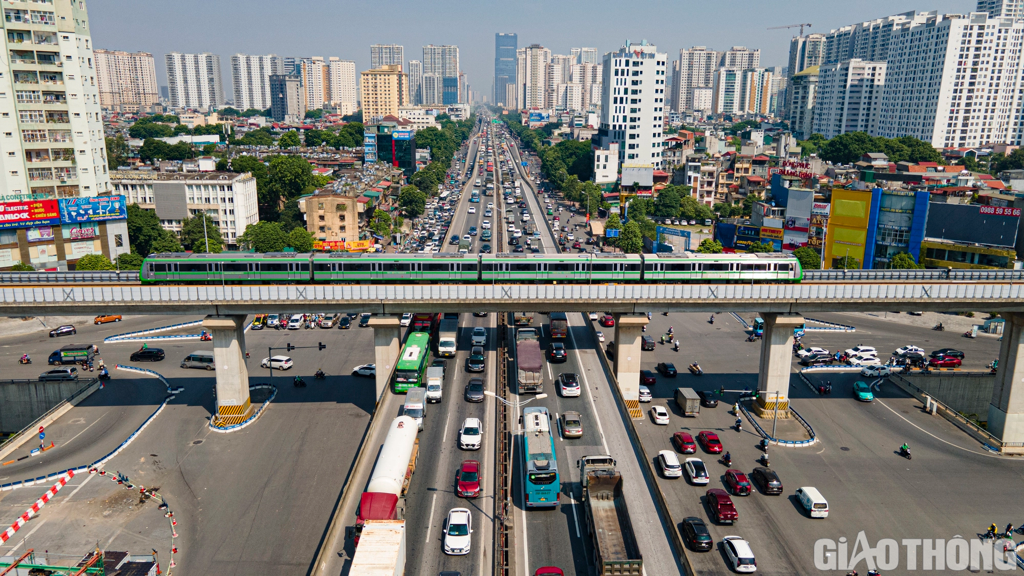 Ngắm những n&uacute;t giao th&ocirc;ng hiện đại của Thủ đ&ocirc; - Ảnh 14.
