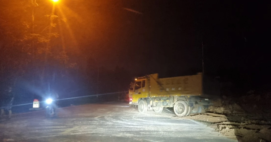 Quảng Ninh: &lsquo;Đất tặc&rsquo; lộng h&agrave;nh, ch&iacute;nh quyền kh&ocirc;ng hay biết  - Ảnh 3.