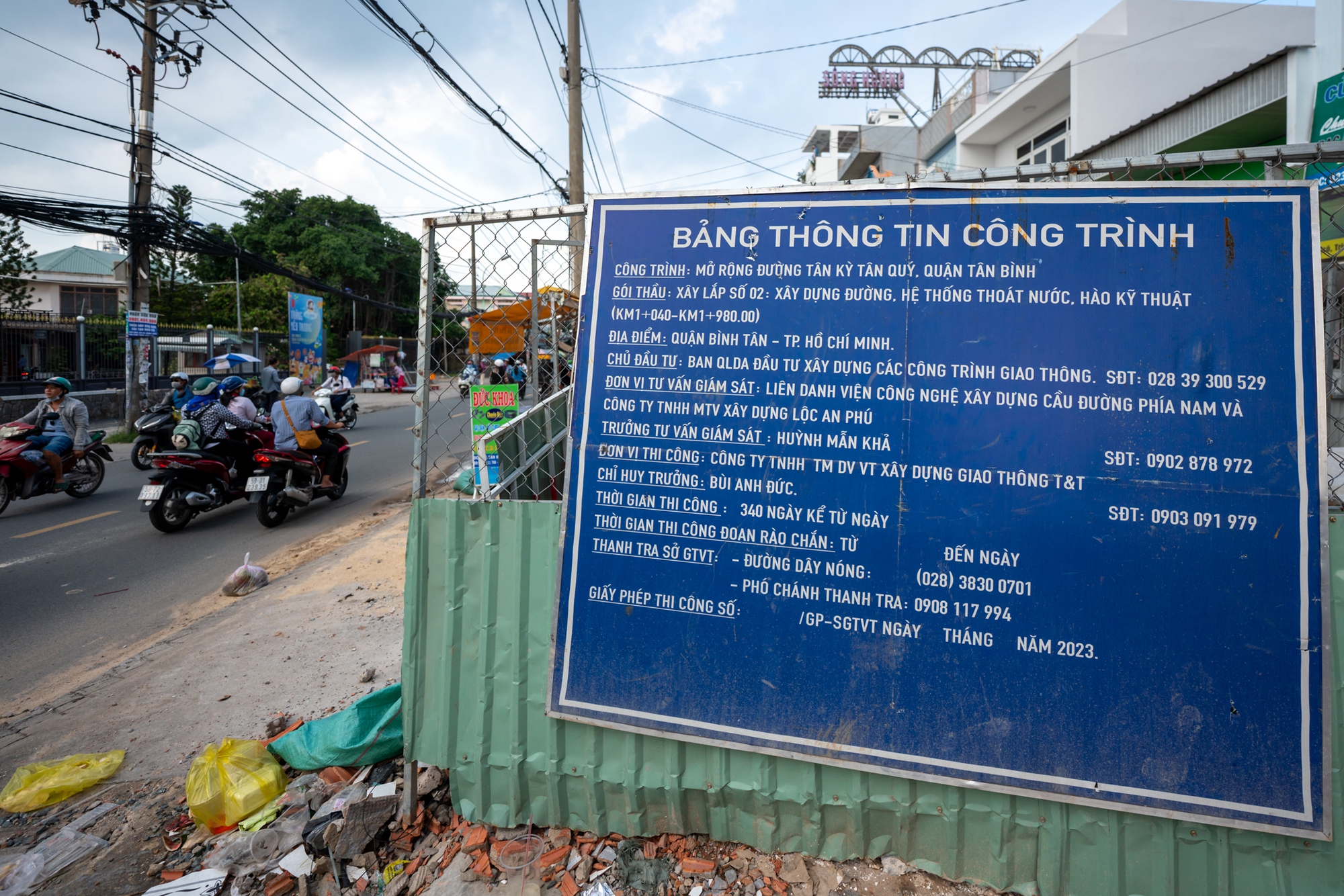 Hiện trạng tuyến đường Tân Kỳ Tân Quý đang được mở rộng - Ảnh 14. Hiện trạng tuyến đường Tân Kỳ Tân Quý đang được mở rộng - Ảnh 14.