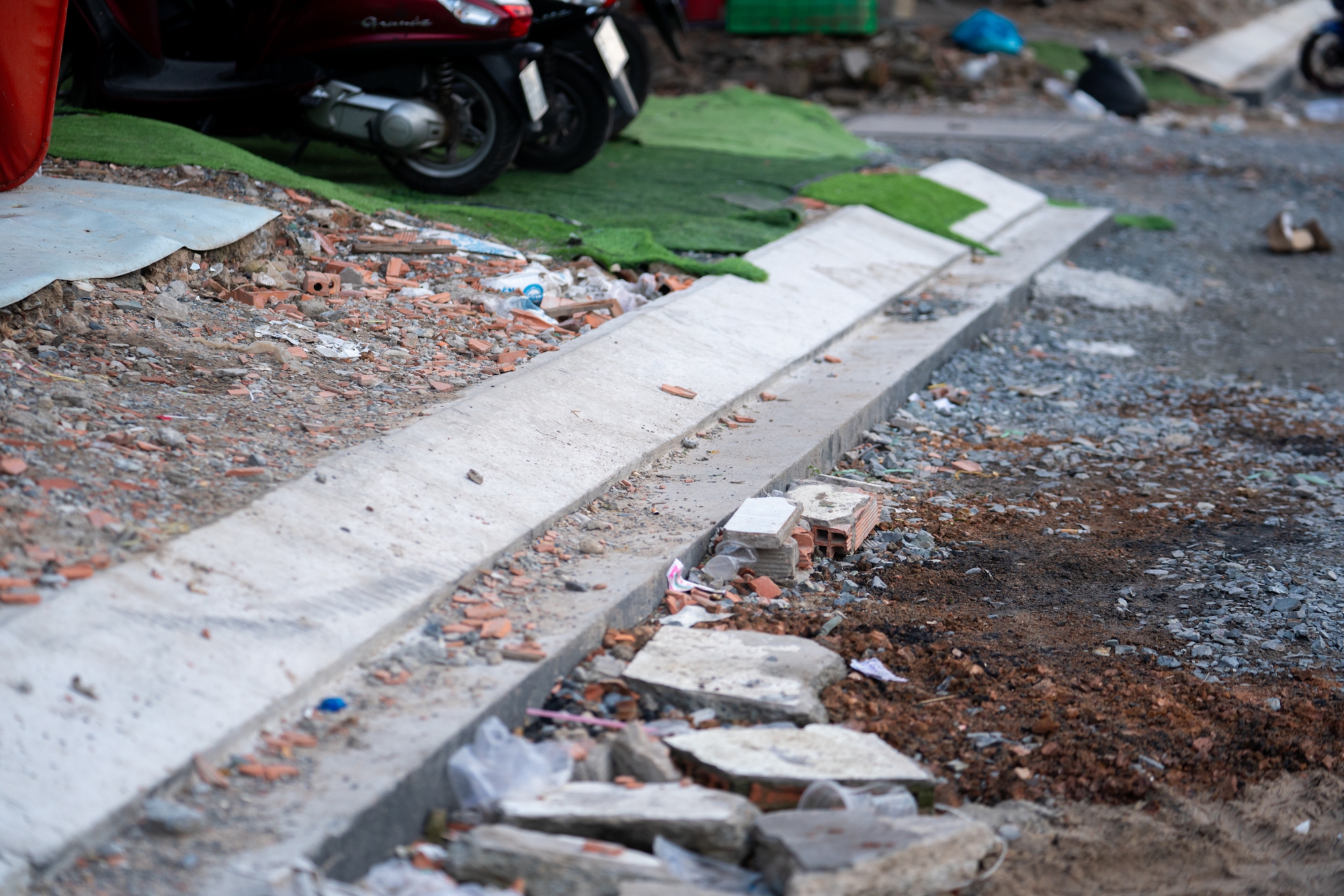 Hiện trạng tuyến đường Tân Kỳ Tân Quý đang được mở rộng - Ảnh 13. Hiện trạng tuyến đường Tân Kỳ Tân Quý đang được mở rộng - Ảnh 13.