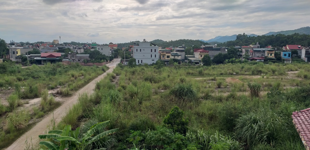 Quảng Ninh: D&acirc;n sống bất an cạnh dự &aacute;n triệu USD nằm "đắp chiếu", bỏ hoang v&igrave; vi phạm - Ảnh 2.