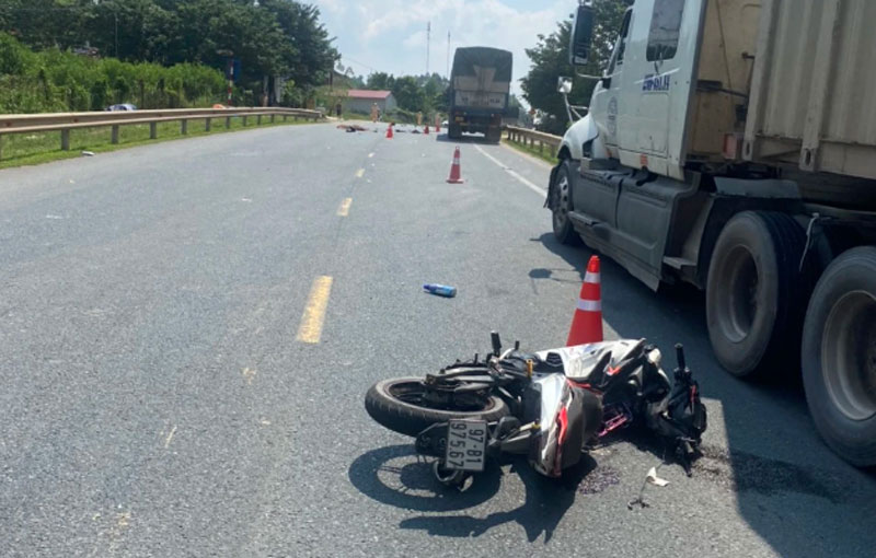 Tin tức tai nạn giao th&ocirc;ng mới nhất ng&agrave;y h&ocirc;m nay 22/9/2023 - Ảnh 1.