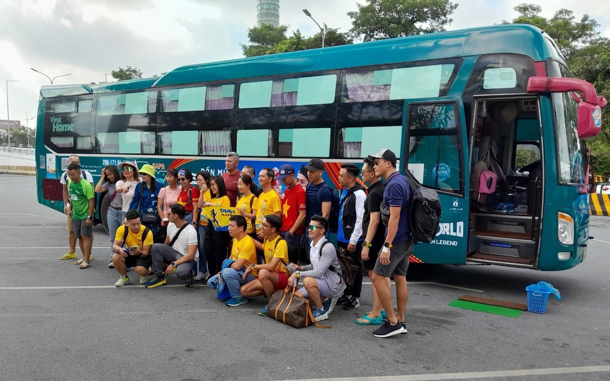 Interbus Lines t&agrave;i trợ vận chuyển vận động vi&ecirc;n Giải chạy Marathon vượt n&uacute;i Sapa - Ảnh 1.