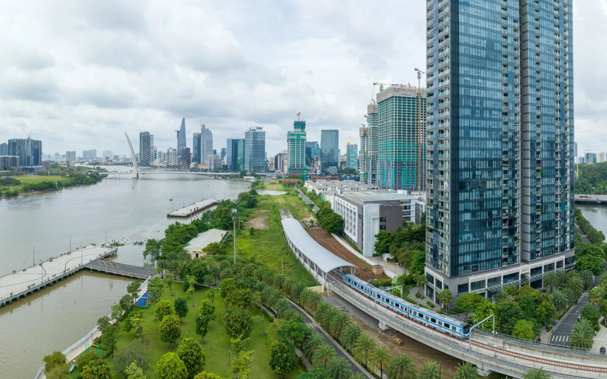 Những đề xuất đột ph&aacute; l&agrave;m metro TP.HCM