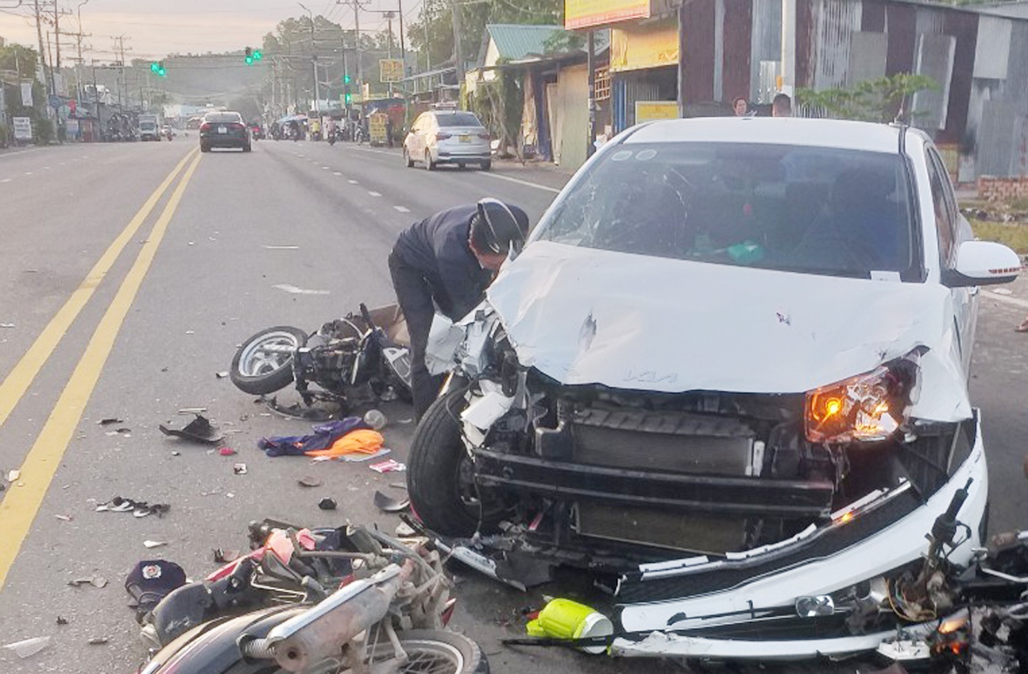 Luật ho&aacute; quy định kiểm tra nồng độ cồn, ma tu&yacute; t&agrave;i xế trong mọi vụ TNGT - Ảnh 1.