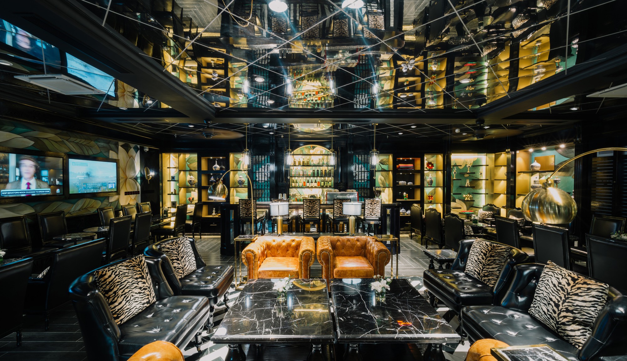 Đến T&acirc;n Sơn Nhất được thưởng thức phở Sen Sasco  - Ảnh 1.