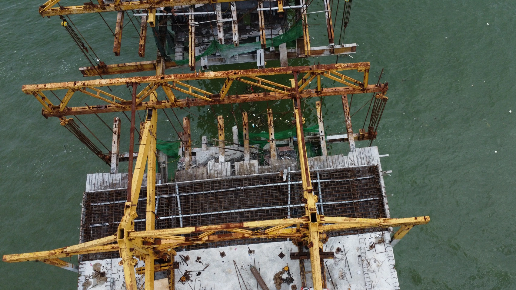 Cầu hơn 640 tỷ đồng ở C&agrave; Mau sắp hợp long - Ảnh 6.