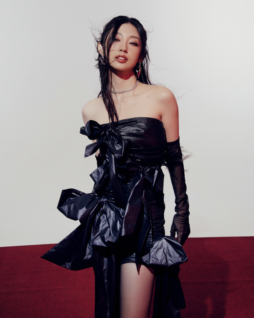 Khổng T&uacute; Quỳnh t&aacute;i xuất showbiz: "Nhiều người n&oacute;i t&ocirc;i nhạt v&agrave; an to&agrave;n" - Ảnh 2.