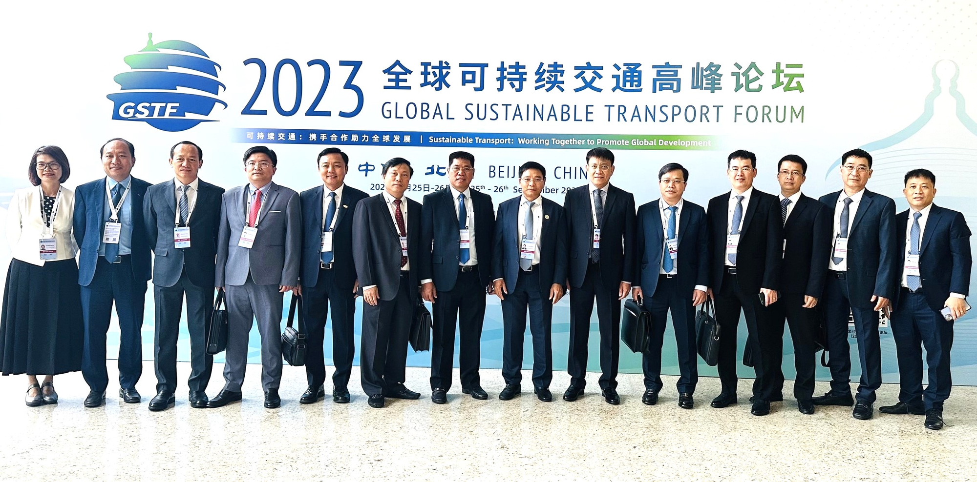 Việt Nam ưu ti&ecirc;n ph&aacute;t triển GTVT xanh, bền vững m&ocirc;i trường - Ảnh 2.