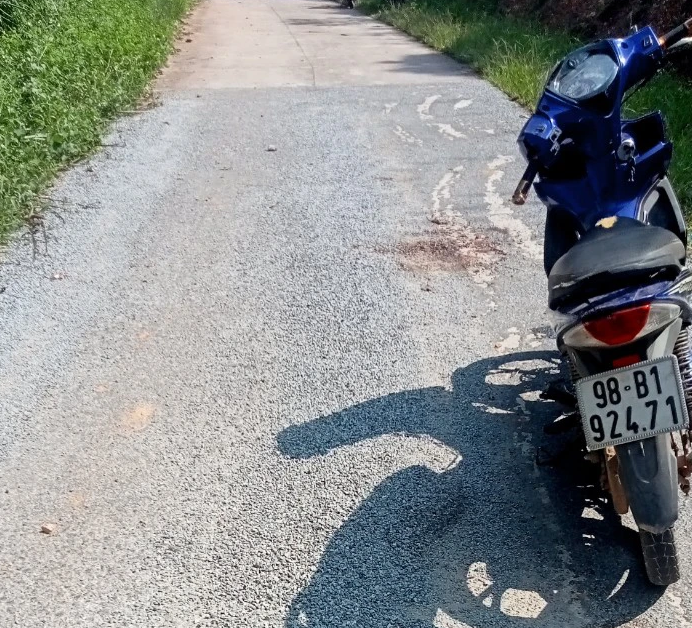 Nghẹo ng&agrave;o nước mắt cha, mẹ nam thanh ni&ecirc;n bị tật nguyền bẩm sinh tử vong do TNGT - Ảnh 3.