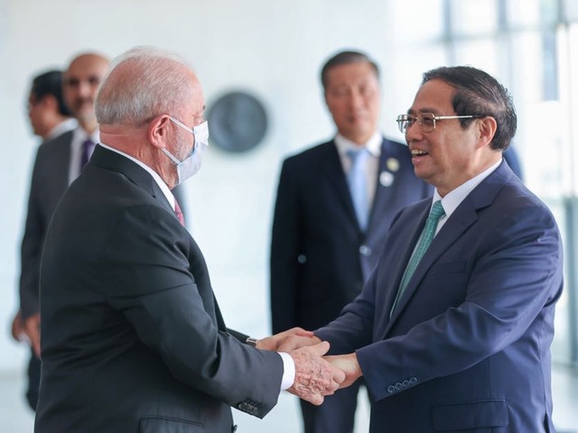Thủ tướng Phạm Minh Ch&iacute;nh hội đ&agrave;m với Tổng thống Brazil Luiz Inacio Lula da Silva - Ảnh 2.