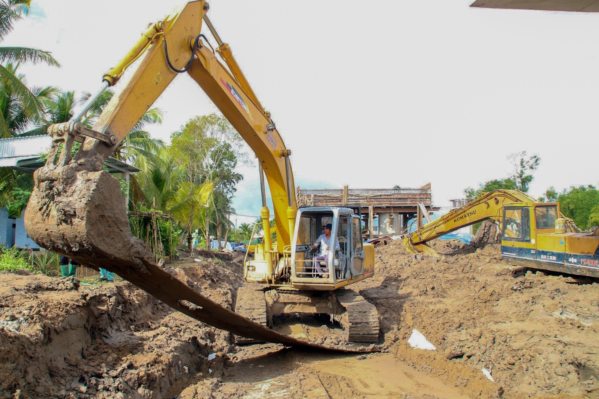 Chủ tịch Quốc hội: Hậu Giang tính toán phát huy hiệu quả đầu tư 2 tuyến cao tốc - Ảnh 3. Chủ tịch Quốc hội: Hậu Giang tính toán phát huy hiệu quả đầu tư 2 tuyến cao tốc - Ảnh 3.