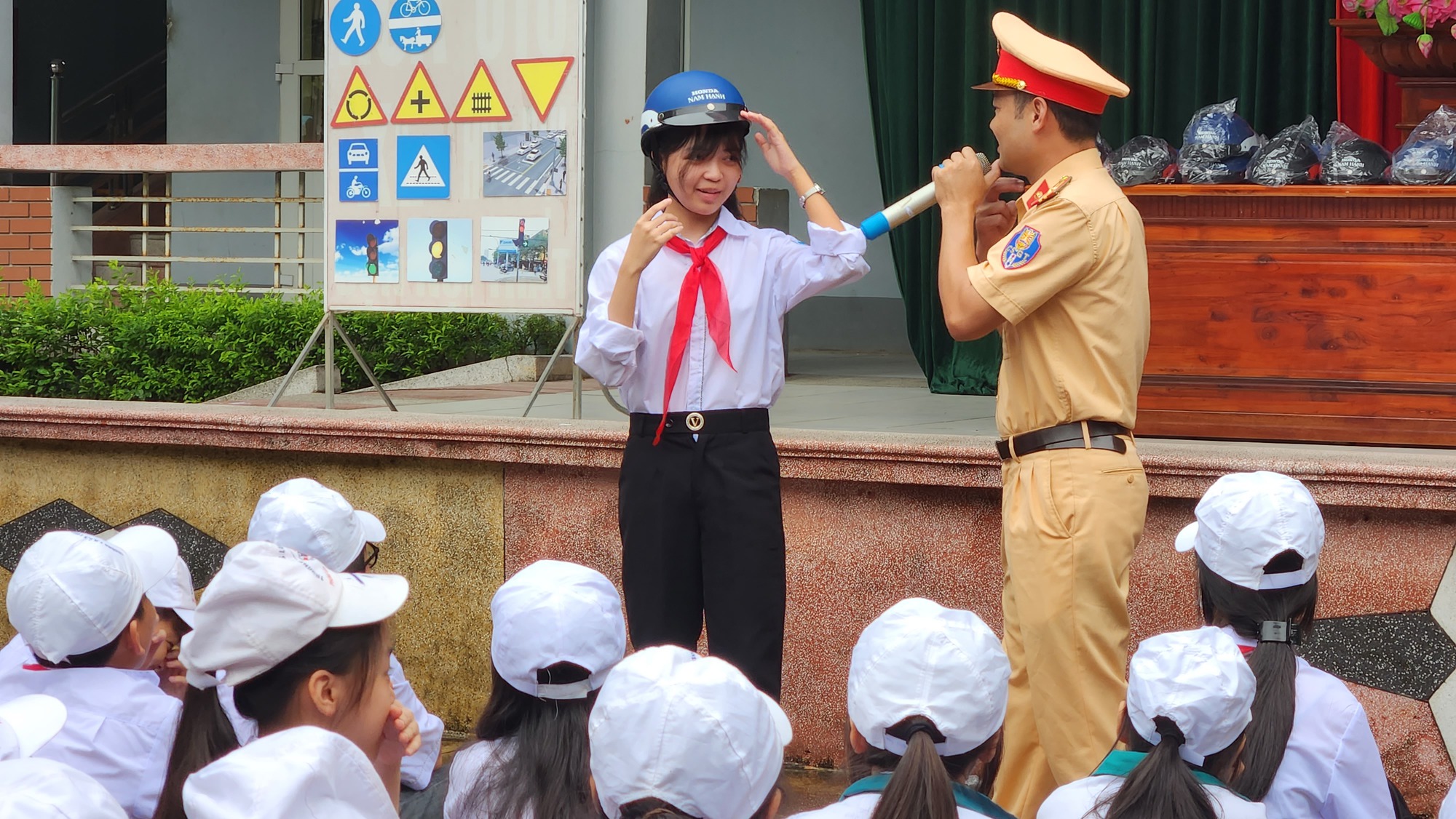 H&agrave; Nam: Tập trung ngăn chặn, xử l&yacute; vi phạm nổi cộm, kiềm chế tai nạn - Ảnh 2.